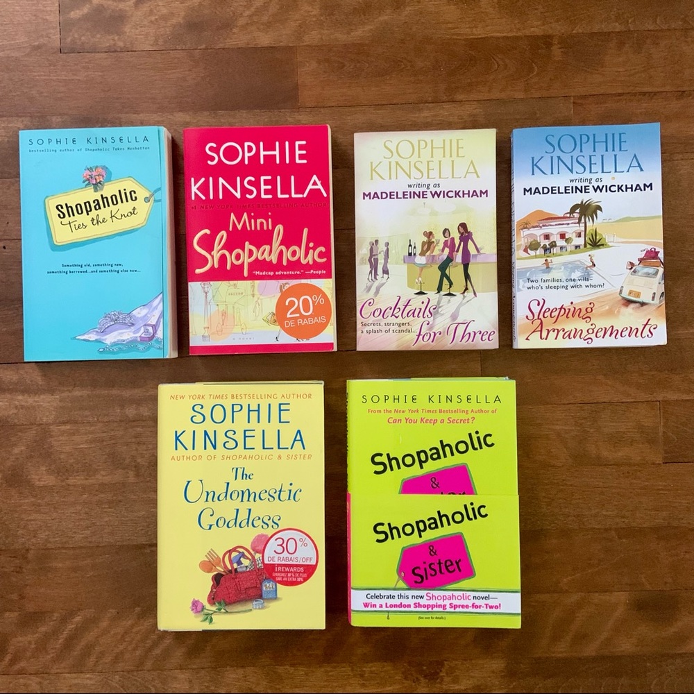 SOPHIE KINSELLA BOOK BUNDLE